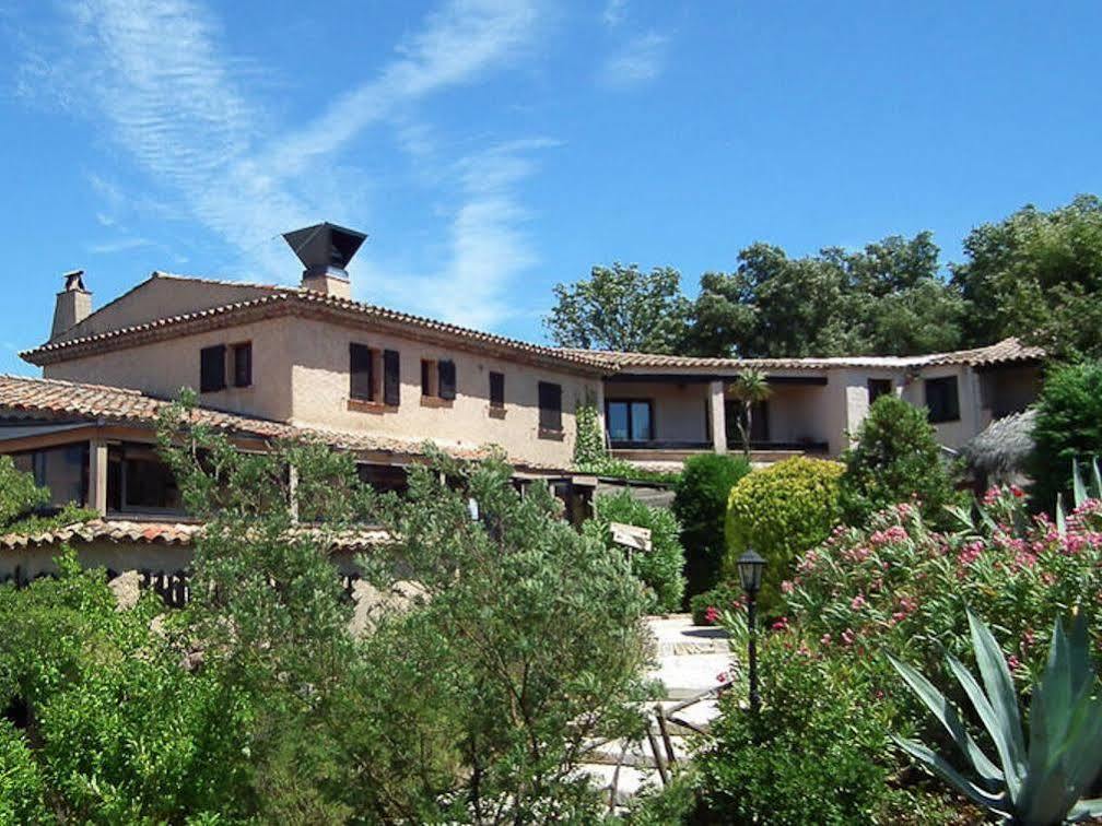 L'Estirado Des Adrets Hotel Les Adrets-de-l'Esterel Exterior foto