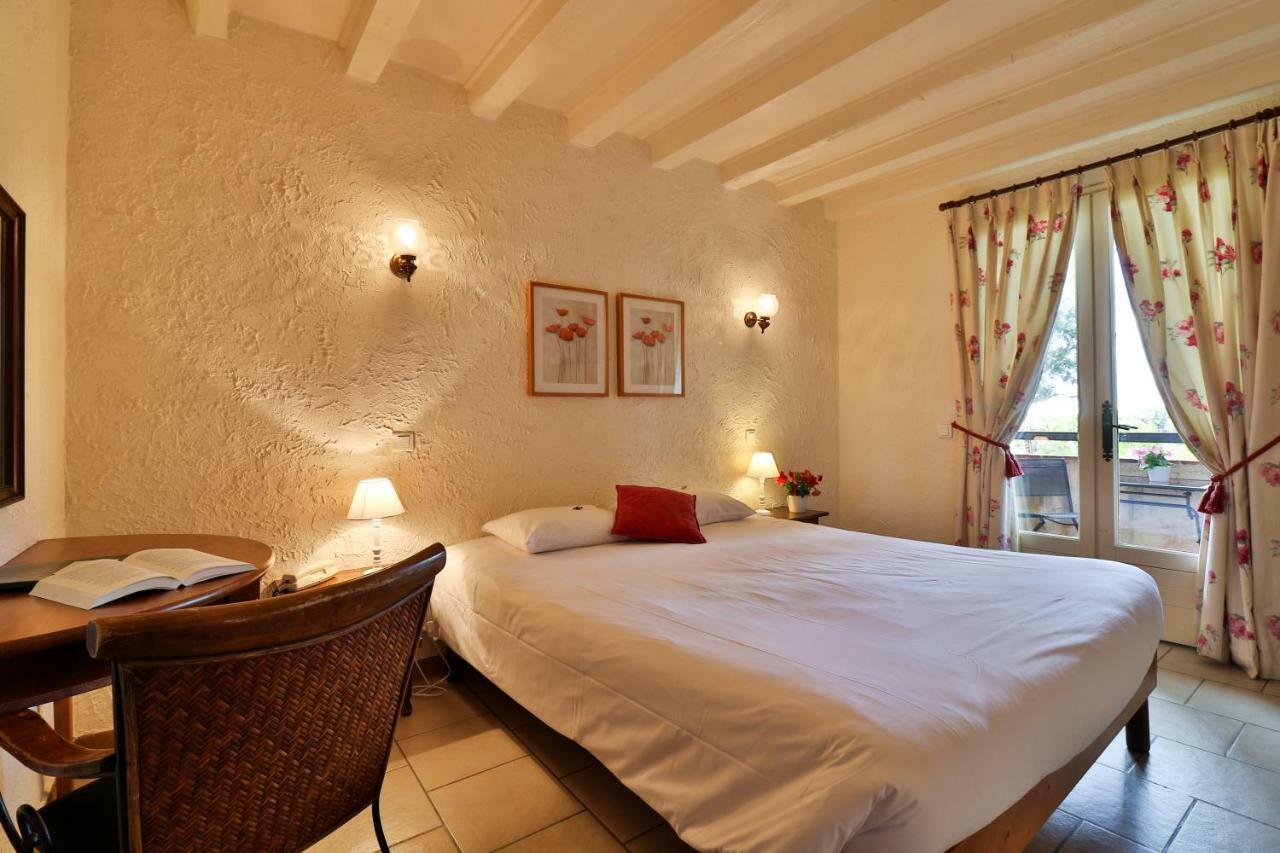 L'Estirado Des Adrets Hotel Les Adrets-de-l'Esterel Exterior foto